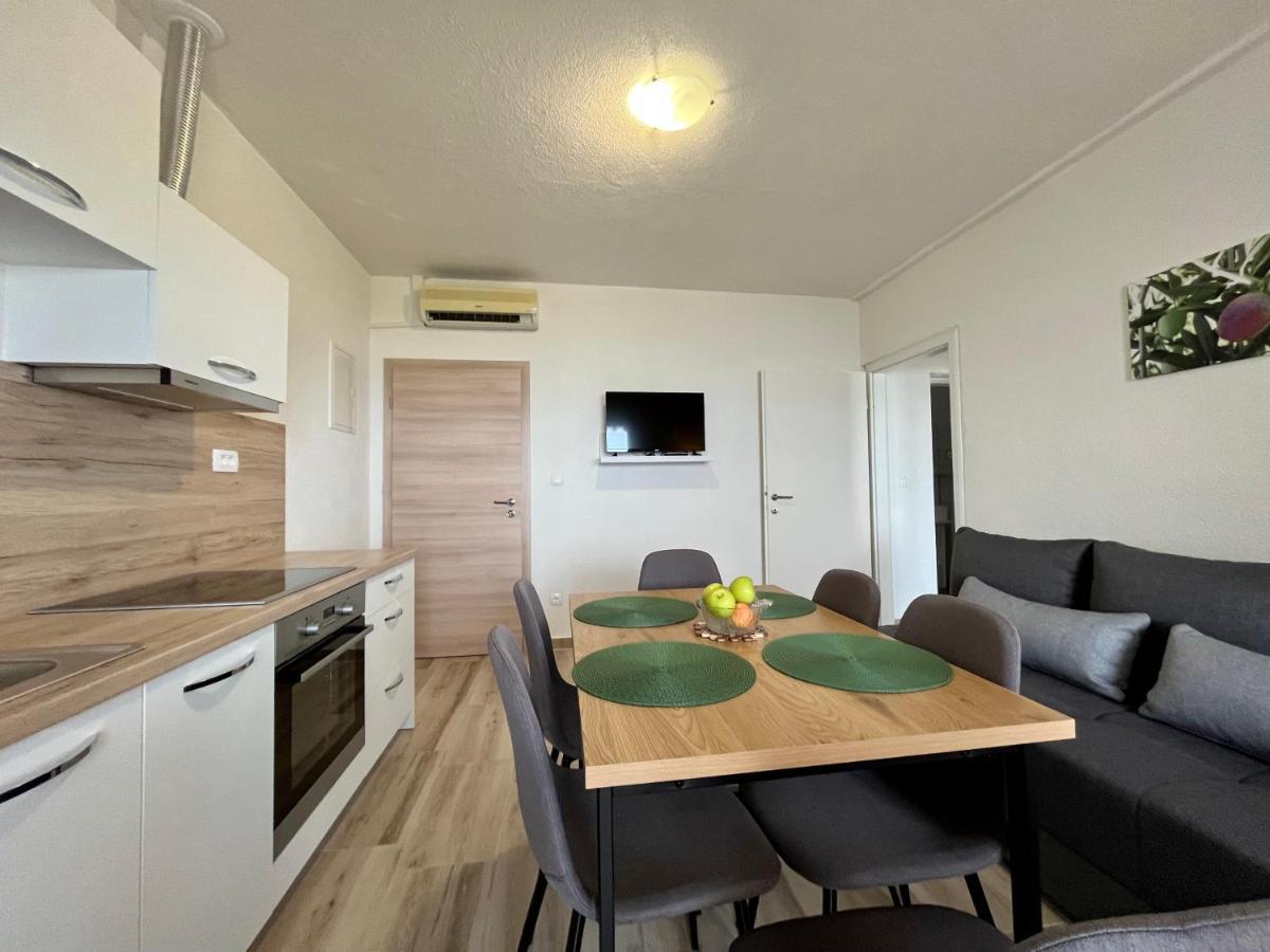 Apartmani “Kresimir” Omiš Eksteriør bilde