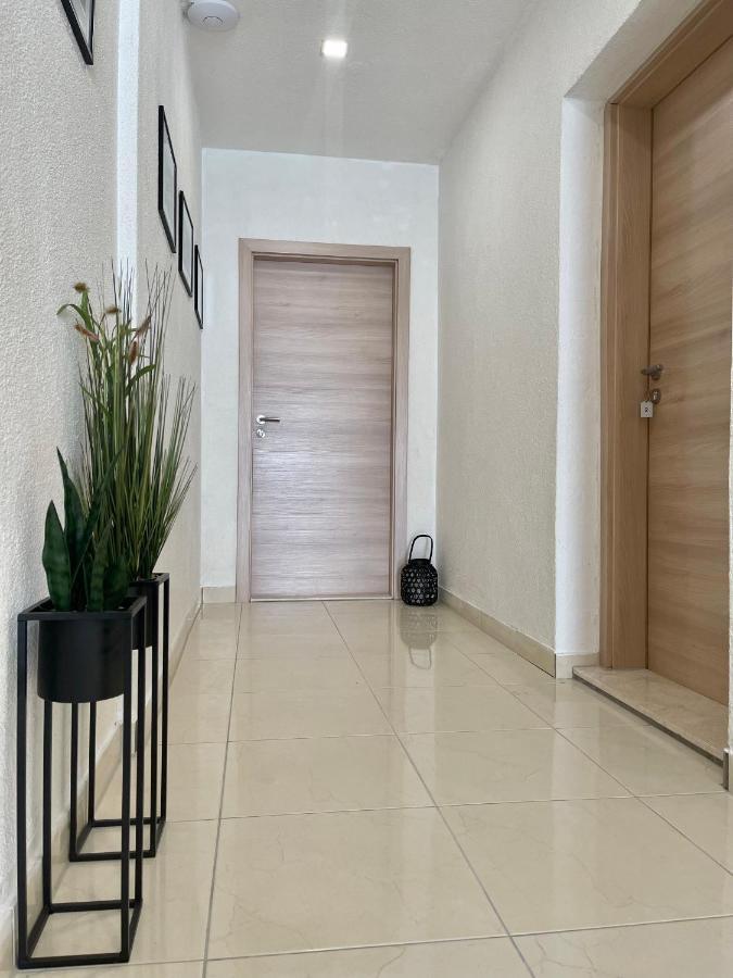 Apartmani “Kresimir” Omiš Eksteriør bilde