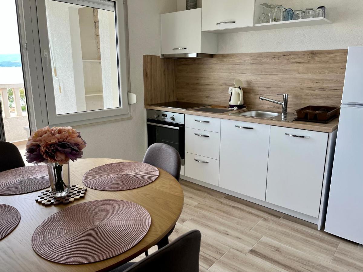 Apartmani “Kresimir” Omiš Eksteriør bilde