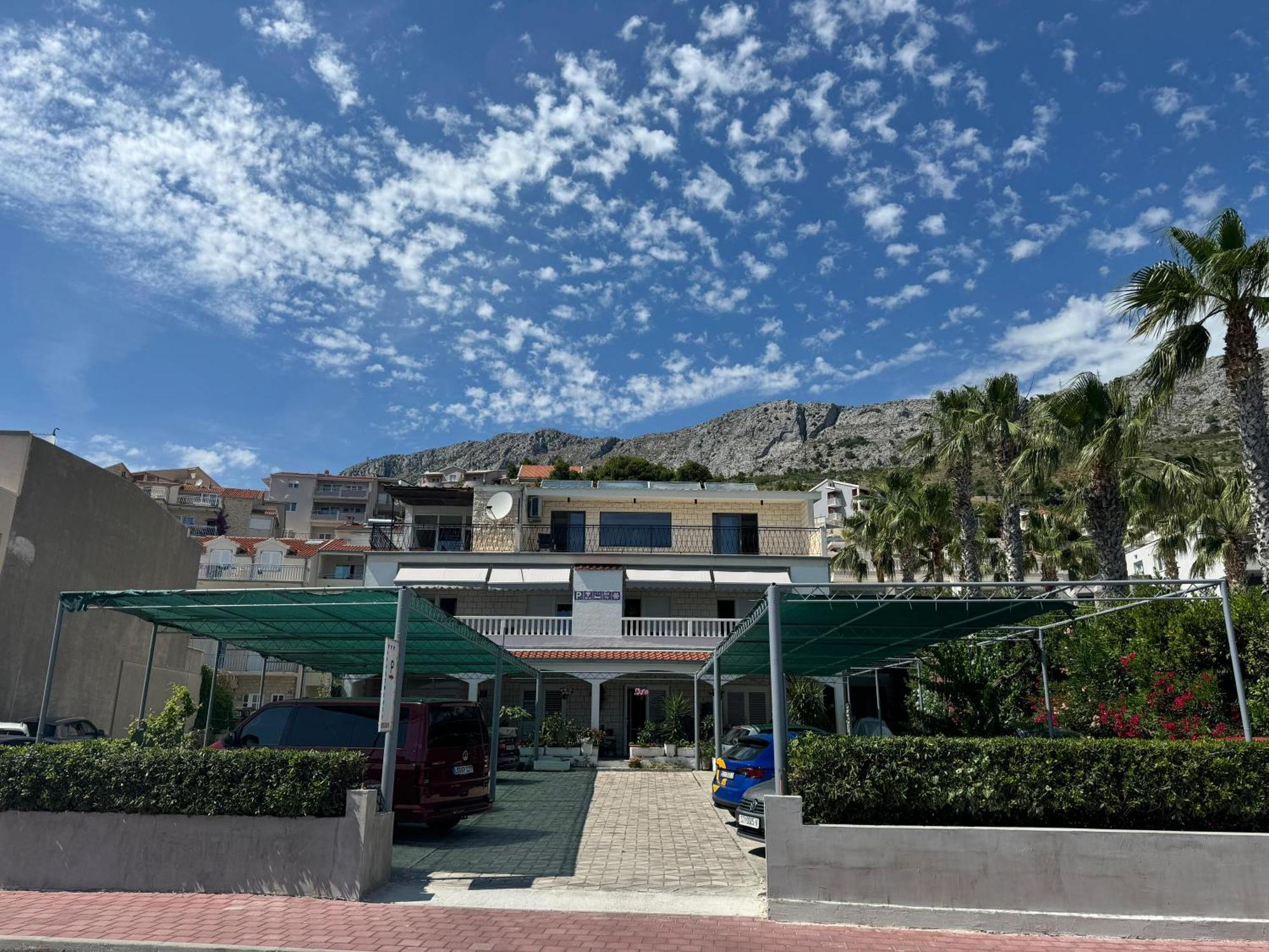 Apartmani “Kresimir” Omiš Eksteriør bilde