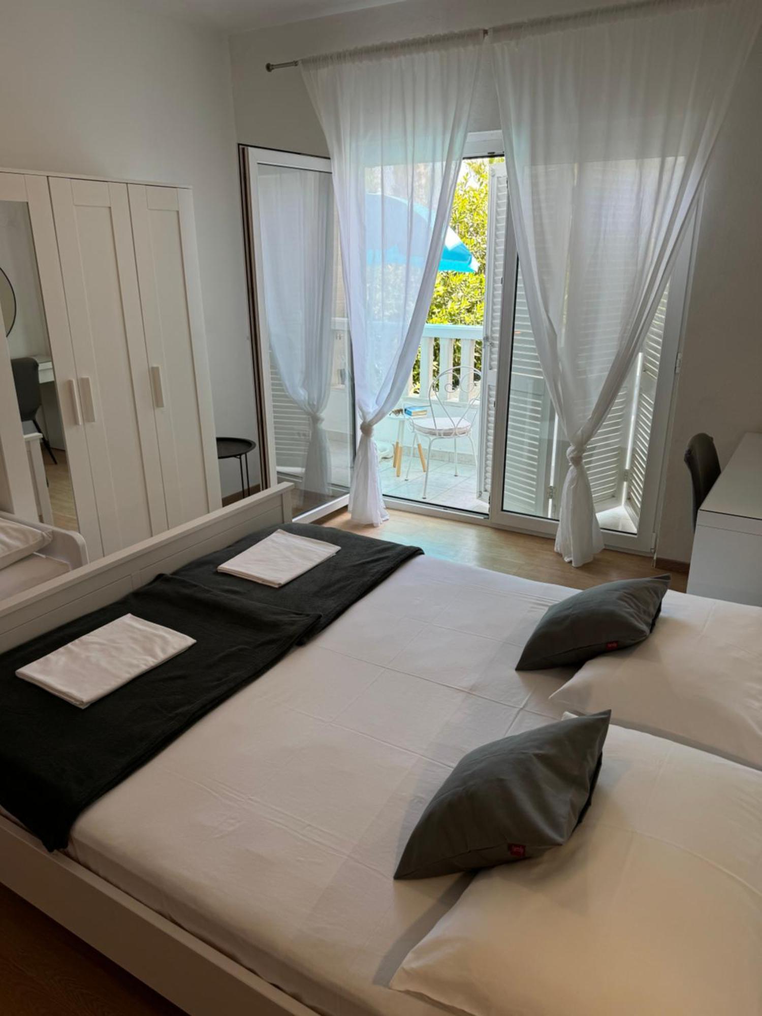Apartmani “Kresimir” Omiš Eksteriør bilde