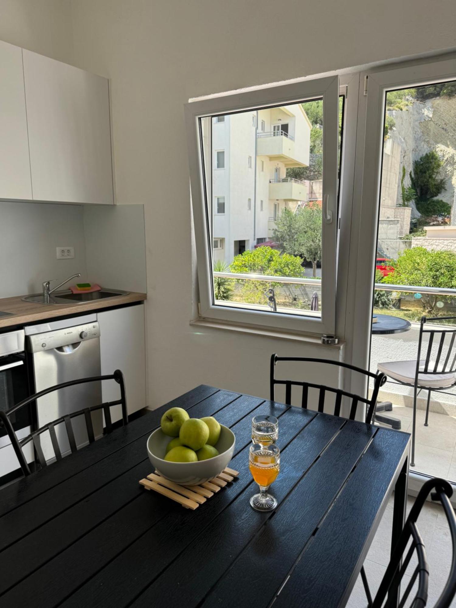 Apartmani “Kresimir” Omiš Eksteriør bilde