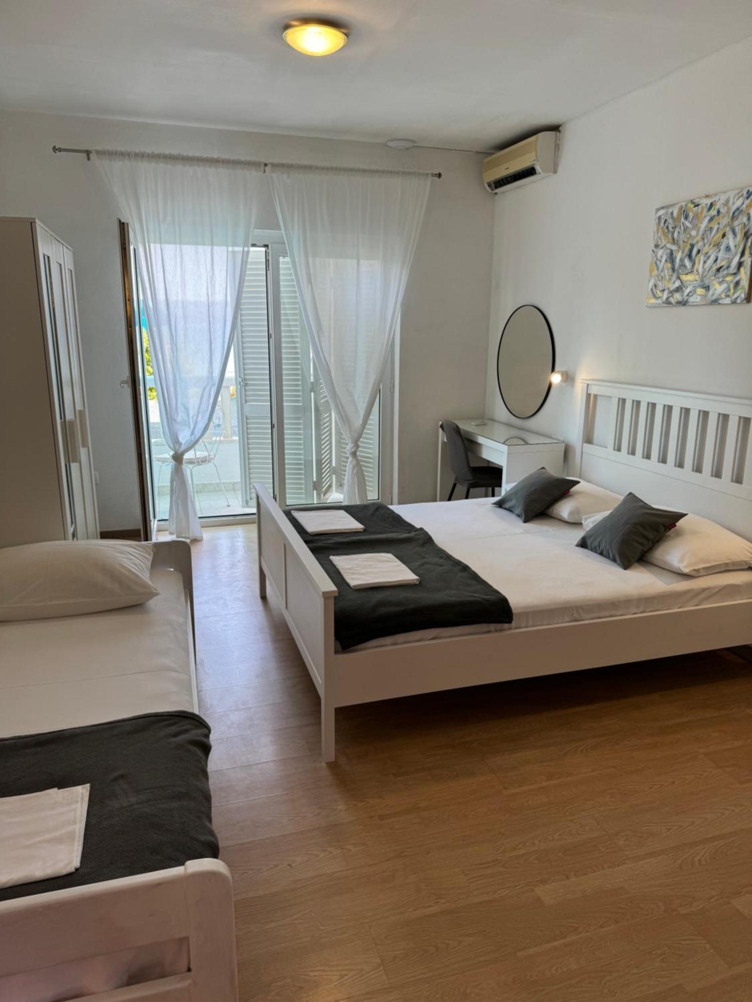 Apartmani “Kresimir” Omiš Eksteriør bilde